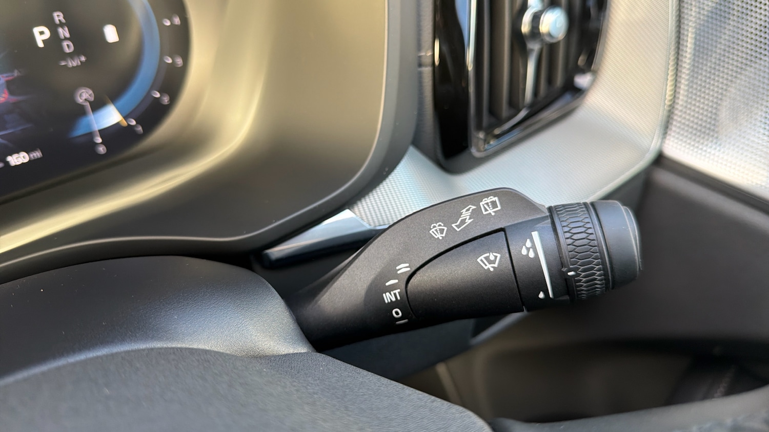 Used Volvo XC60 2025 for sale - 77113263: Photo 23