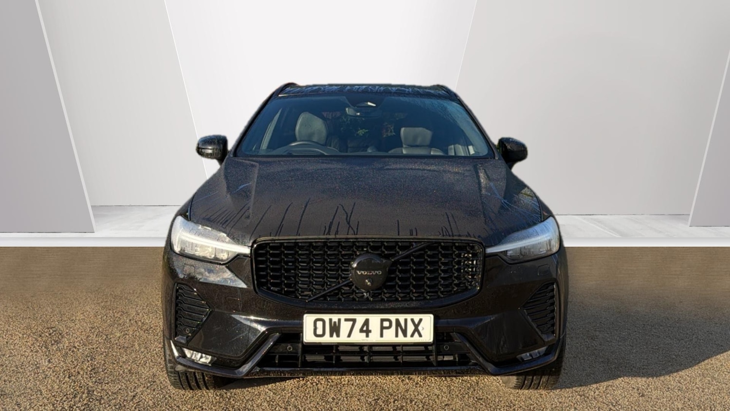 Used Volvo XC60 2025 for sale - 77113263: Photo 8