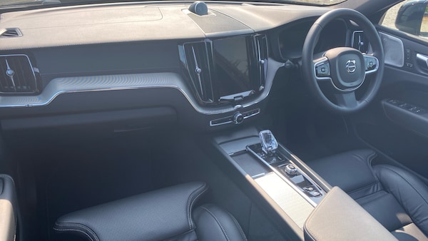 Used Volvo XC60 2024 for sale - 75523962: Photo 4