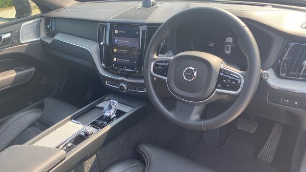 Used Volvo XC60 2024 for sale - 75523962: Photo 5