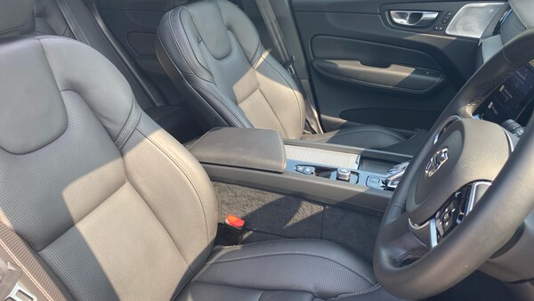 Used Volvo XC60 2024 for sale - 75523962: Photo 9