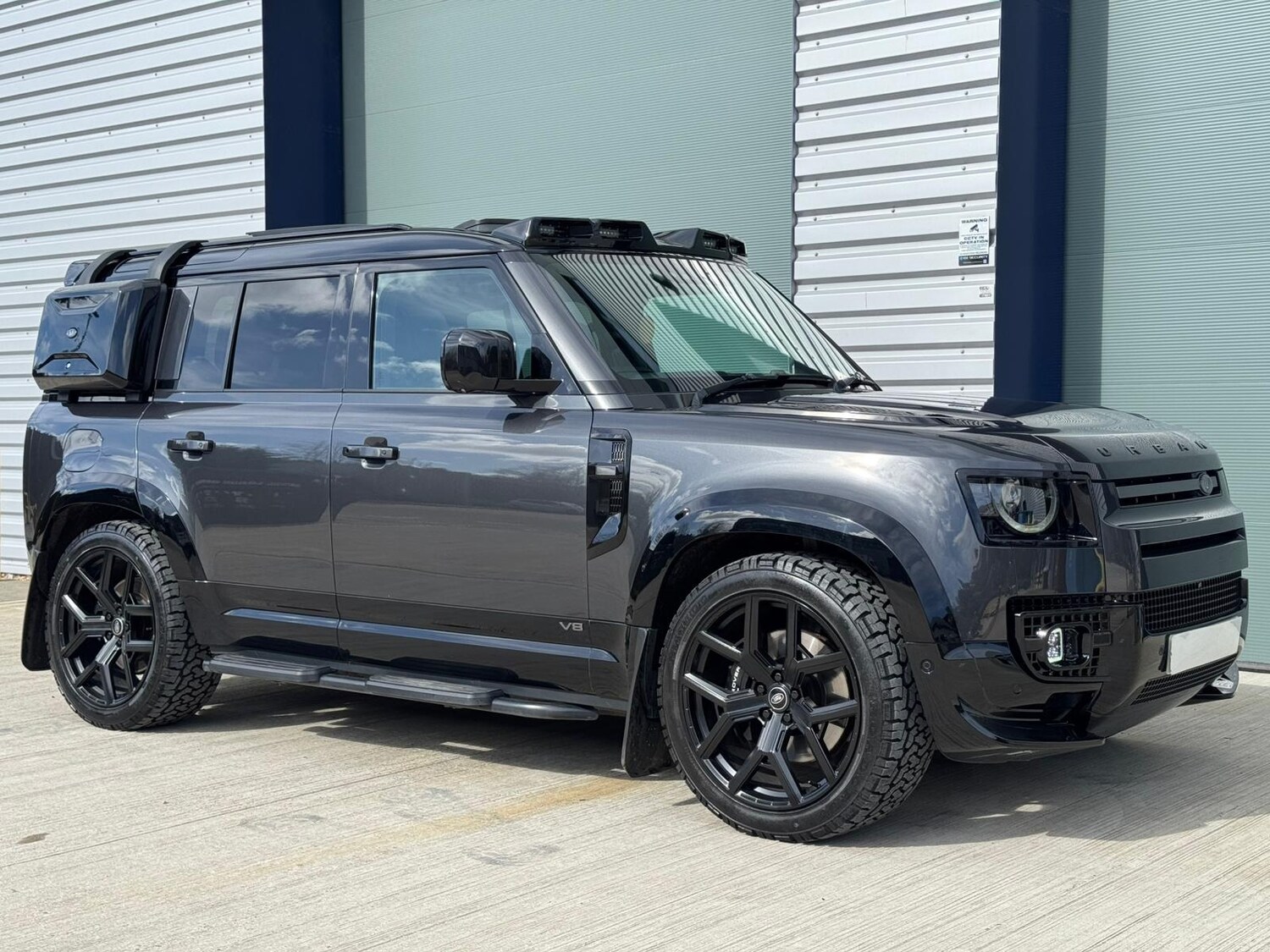 Used Land Rover Defender 2022 for sale - 77889226: Photo 41