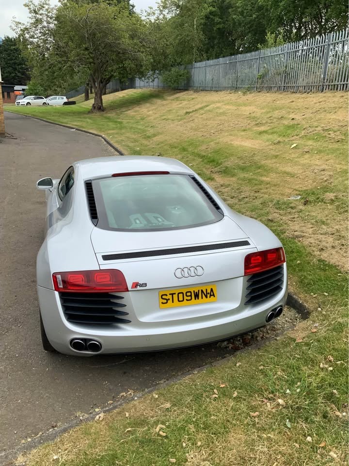 Used Audi R8 2009 for sale - 76974752: Photo 4