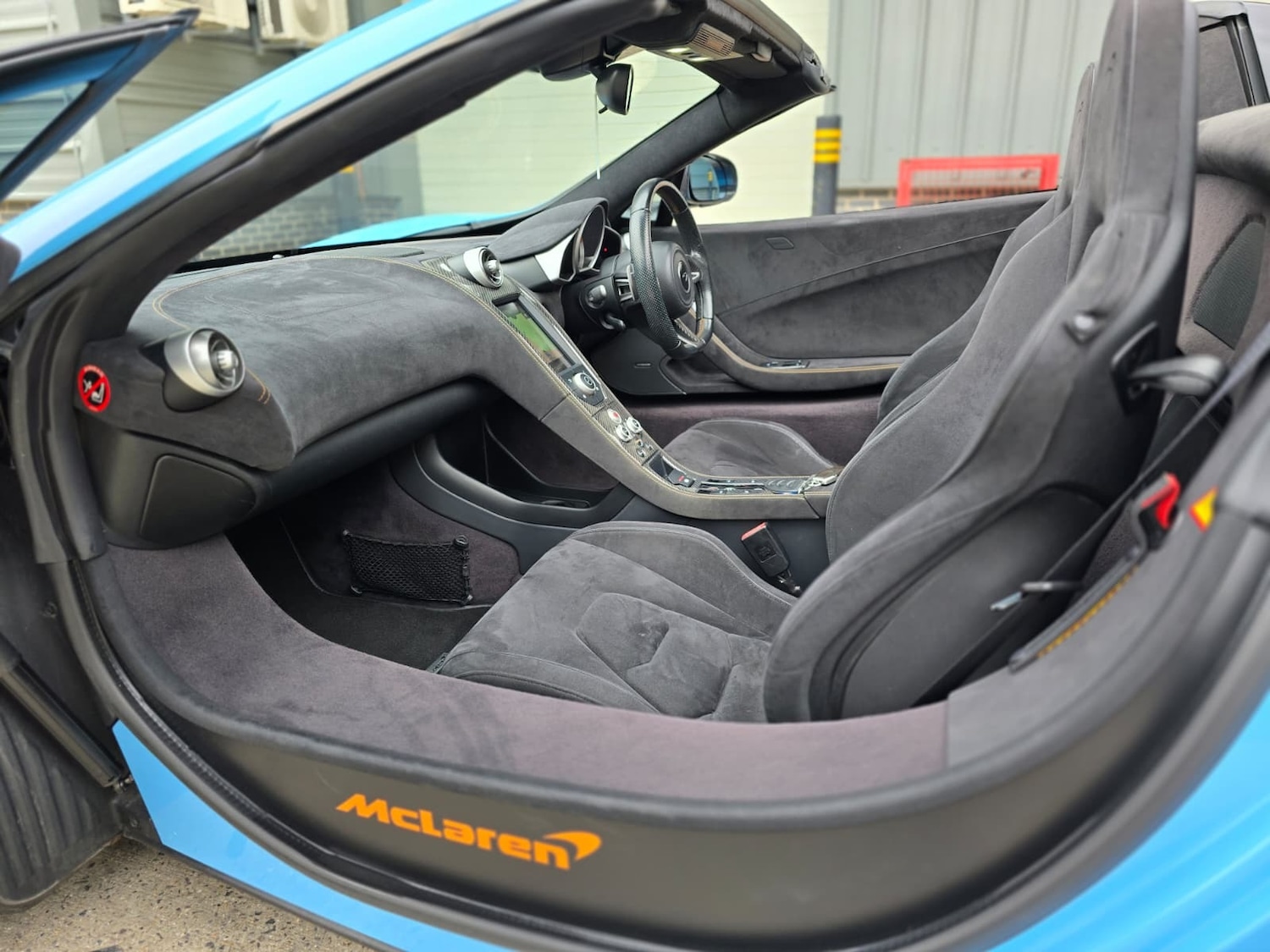 Used McLaren 650S 2015 for sale - 76314052: Photo 7