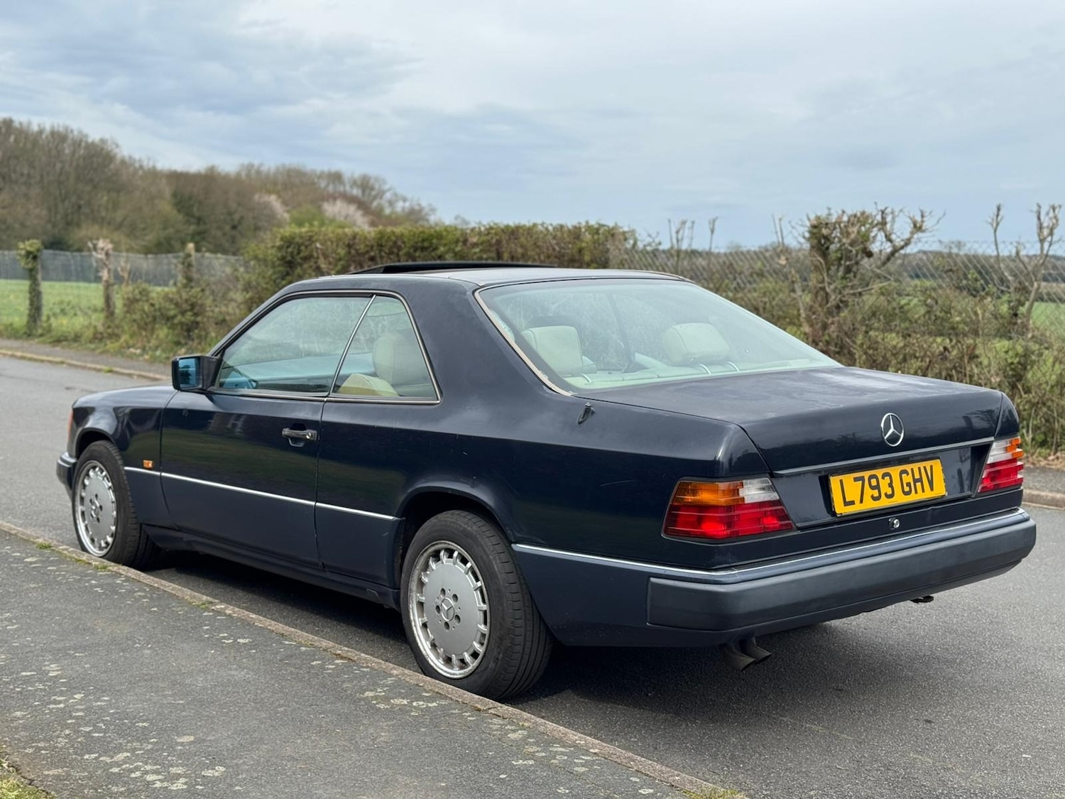 Used Mercedes-Benz C Class 1993 for sale - 78179733: Photo 17