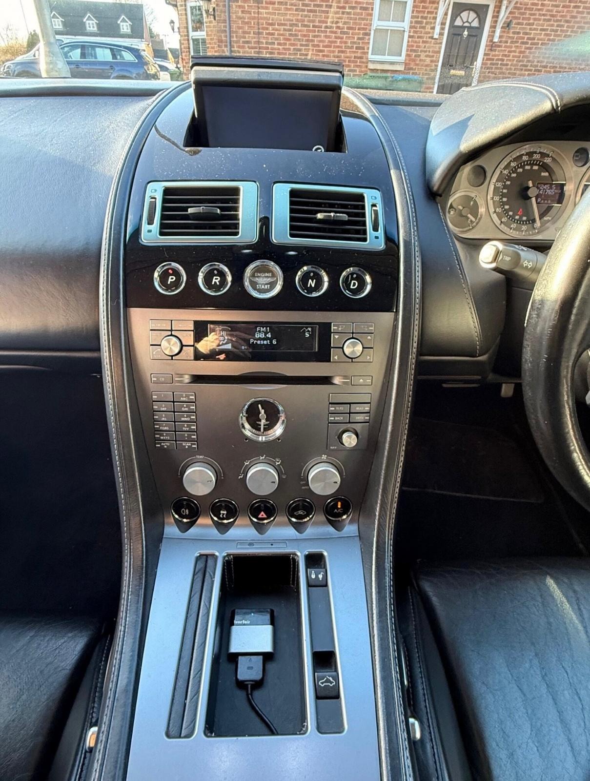 Used Aston Martin DB9 2005 for sale - 77137041: Photo 8