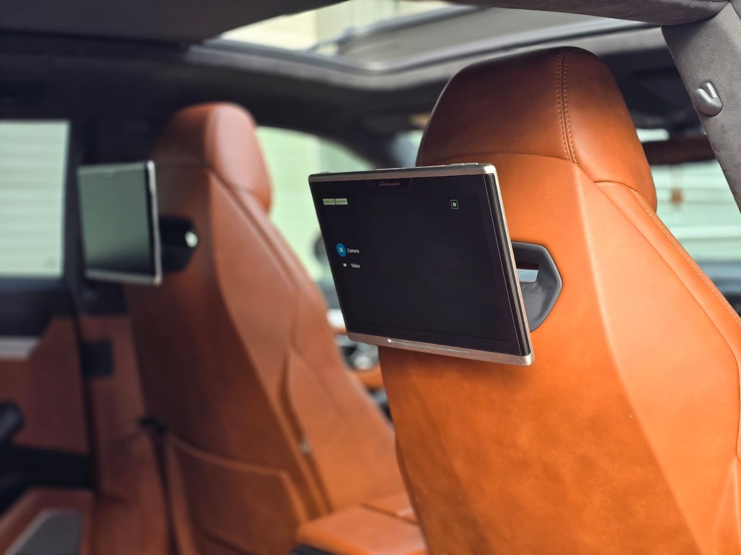 Used Lamborghini Urus 2018 for sale - 77804070: Photo 10