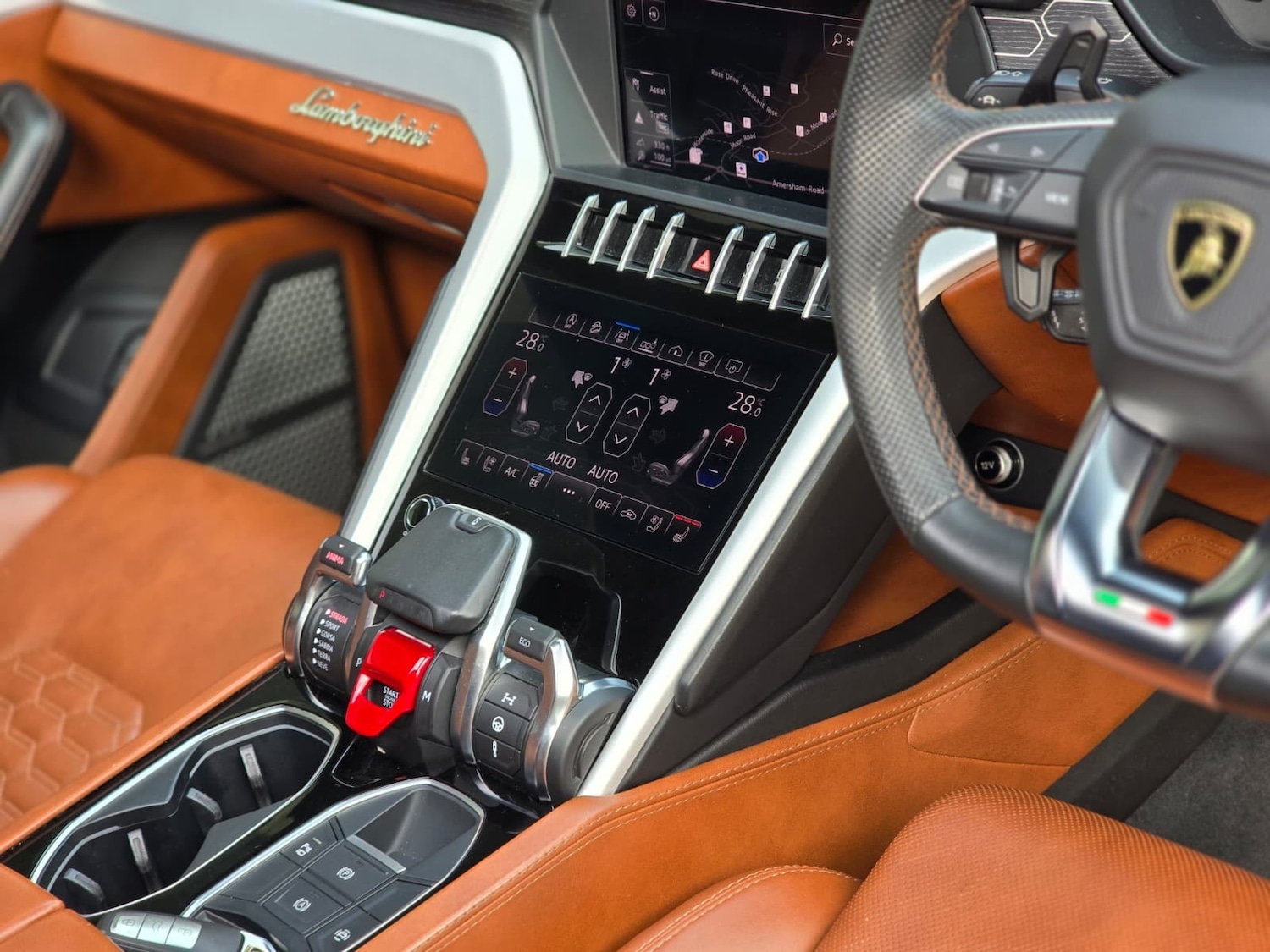 Used Lamborghini Urus 2018 for sale - 77804070: Photo 8