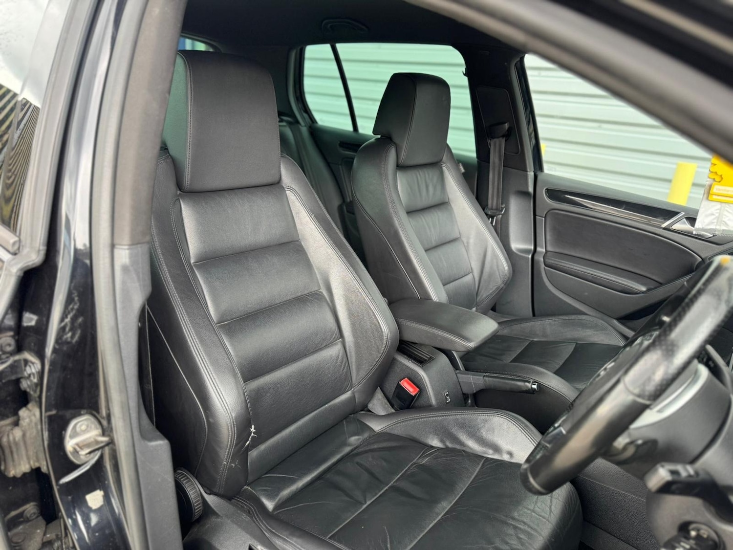 Used Volkswagen Golf 2012 for sale - 78081538: Photo 5