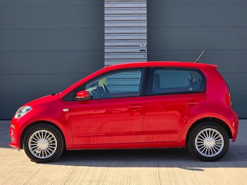 Used Volkswagen up! 2015 for sale - 78360763: Photo