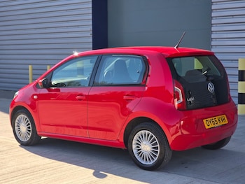 Used Volkswagen up! 2015 for sale - 78360763: Photo