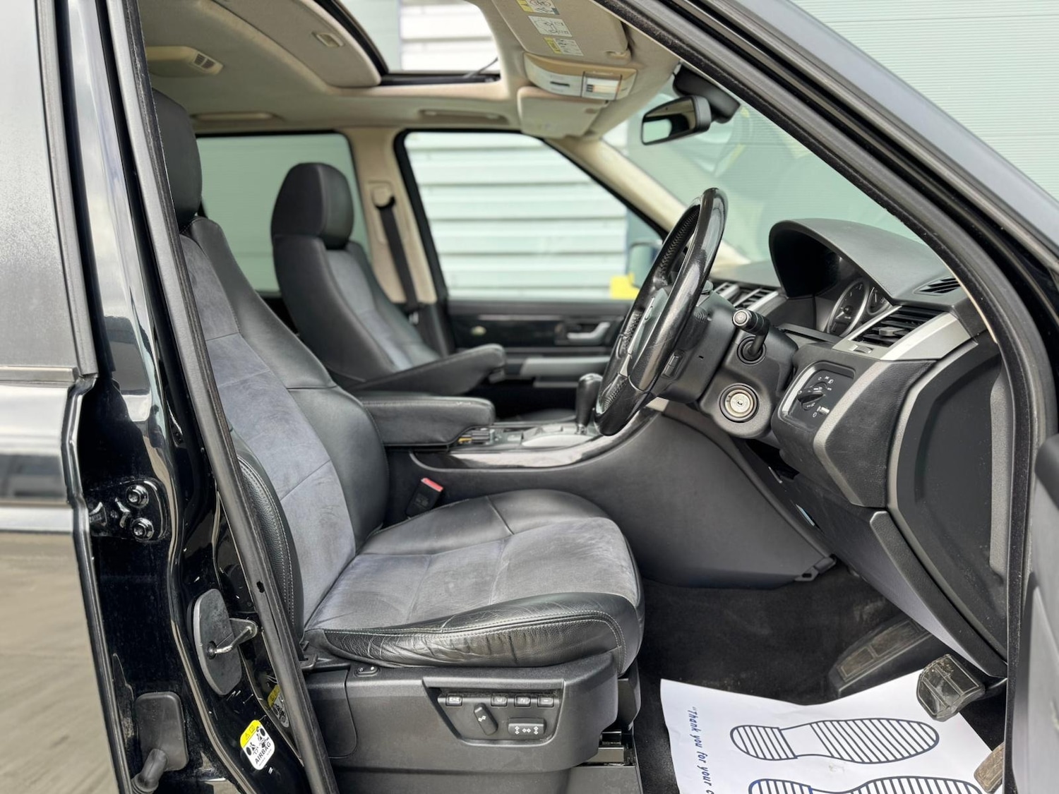 Used Land Rover Range Rover Sport 2008 for sale - 77877837: Photo 17