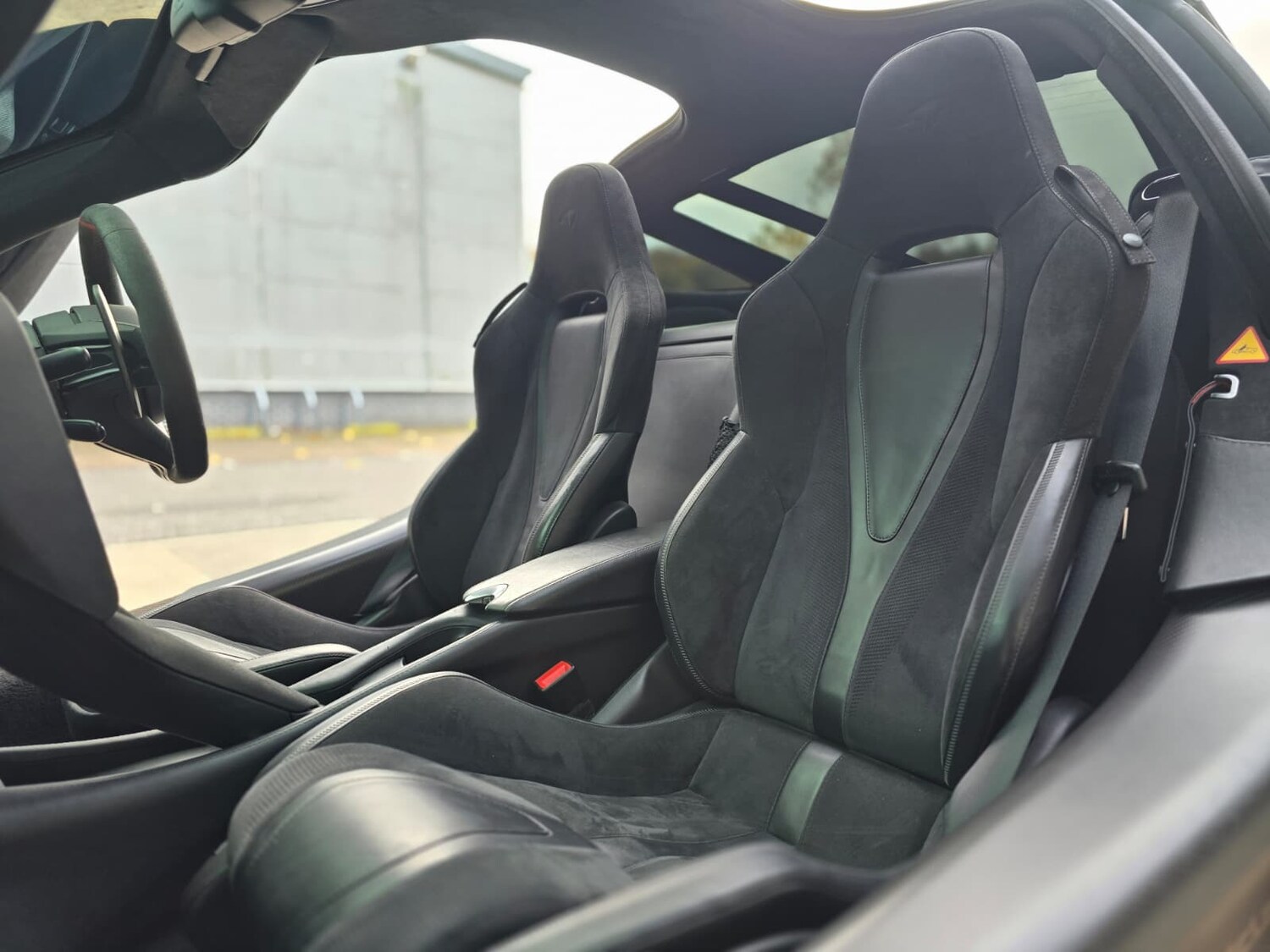 Used McLaren 720S 2017 for sale - 76445943: Photo 11