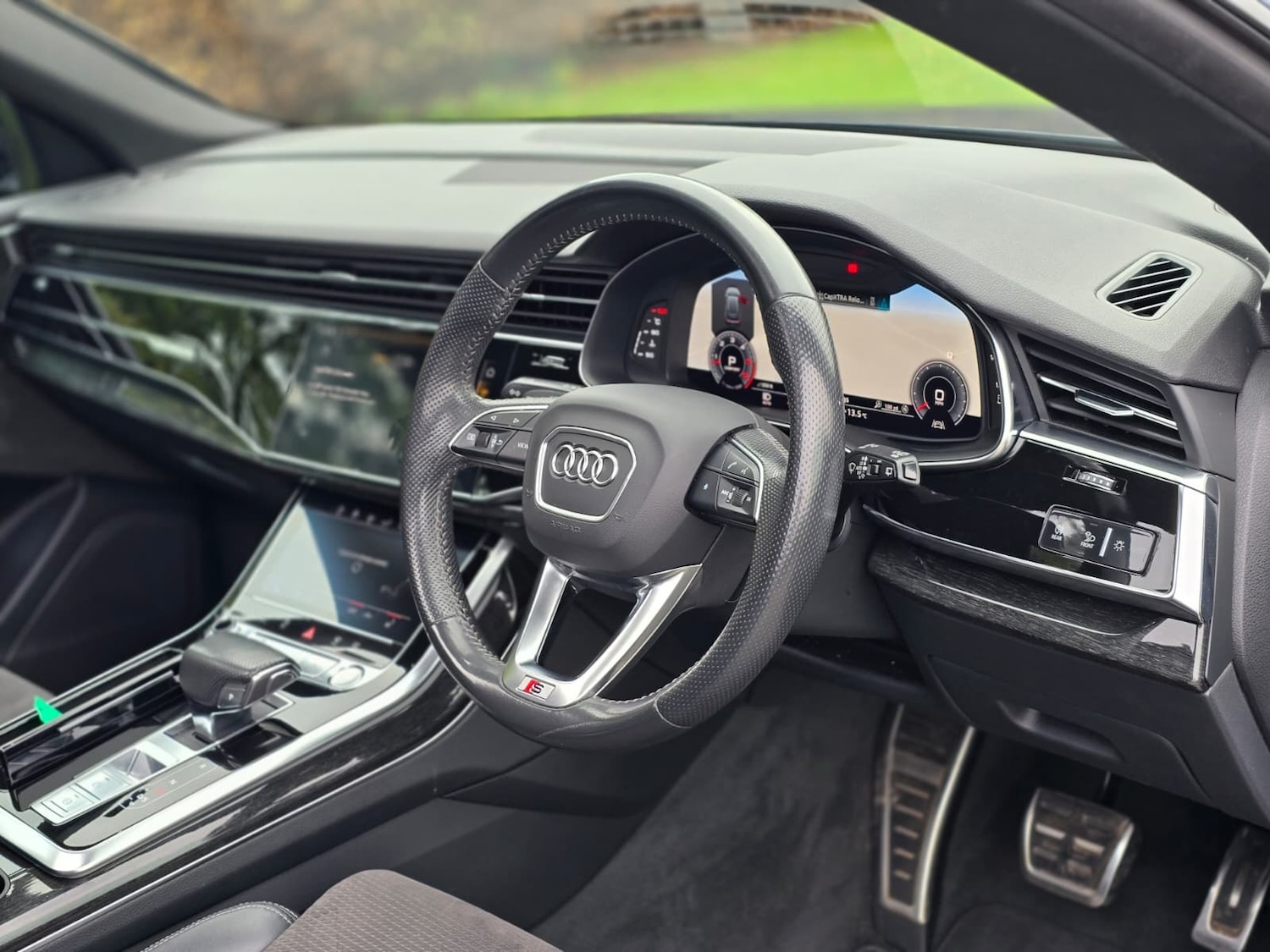 Used Audi Q8 2019 for sale - 76222491: Photo 11