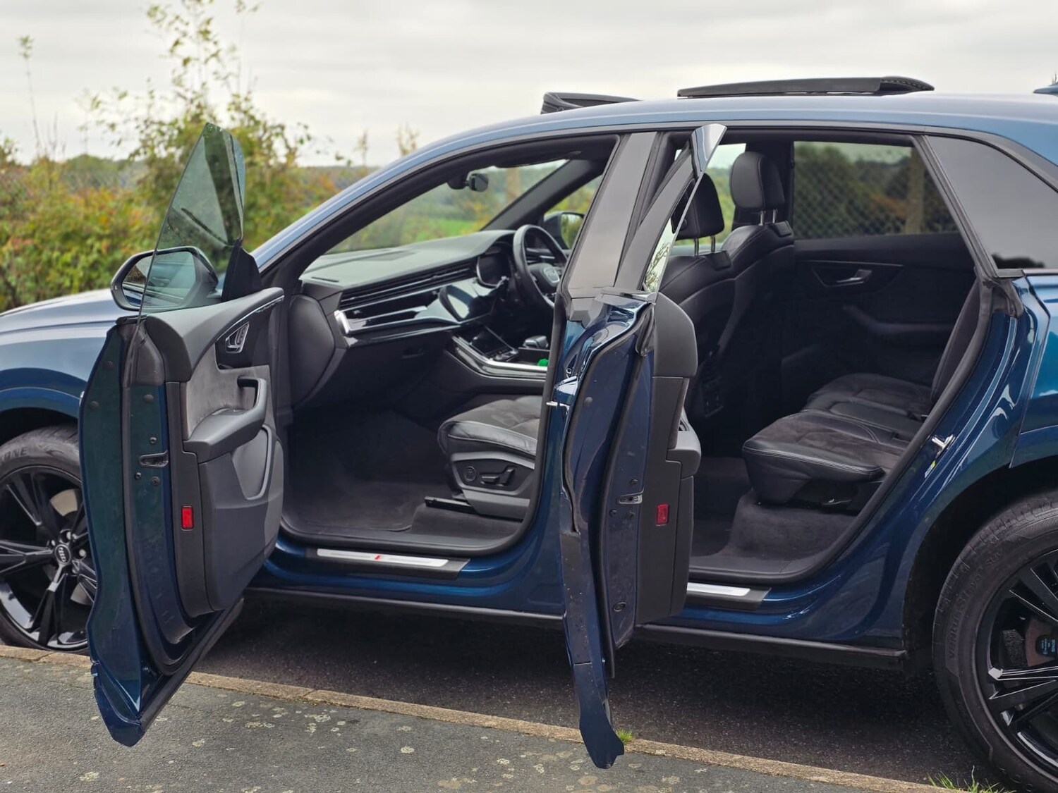 Used Audi Q8 2019 for sale - 76222491: Photo 22