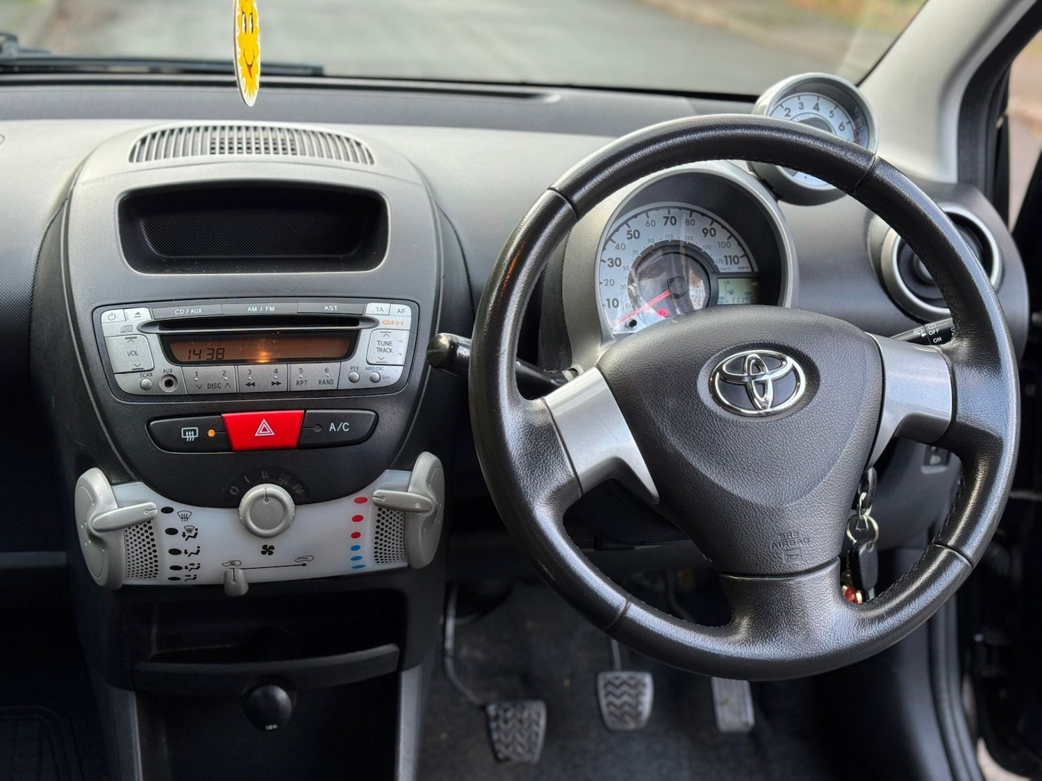 Used Toyota AYGO 2013 for sale - 76940520: Photo 14