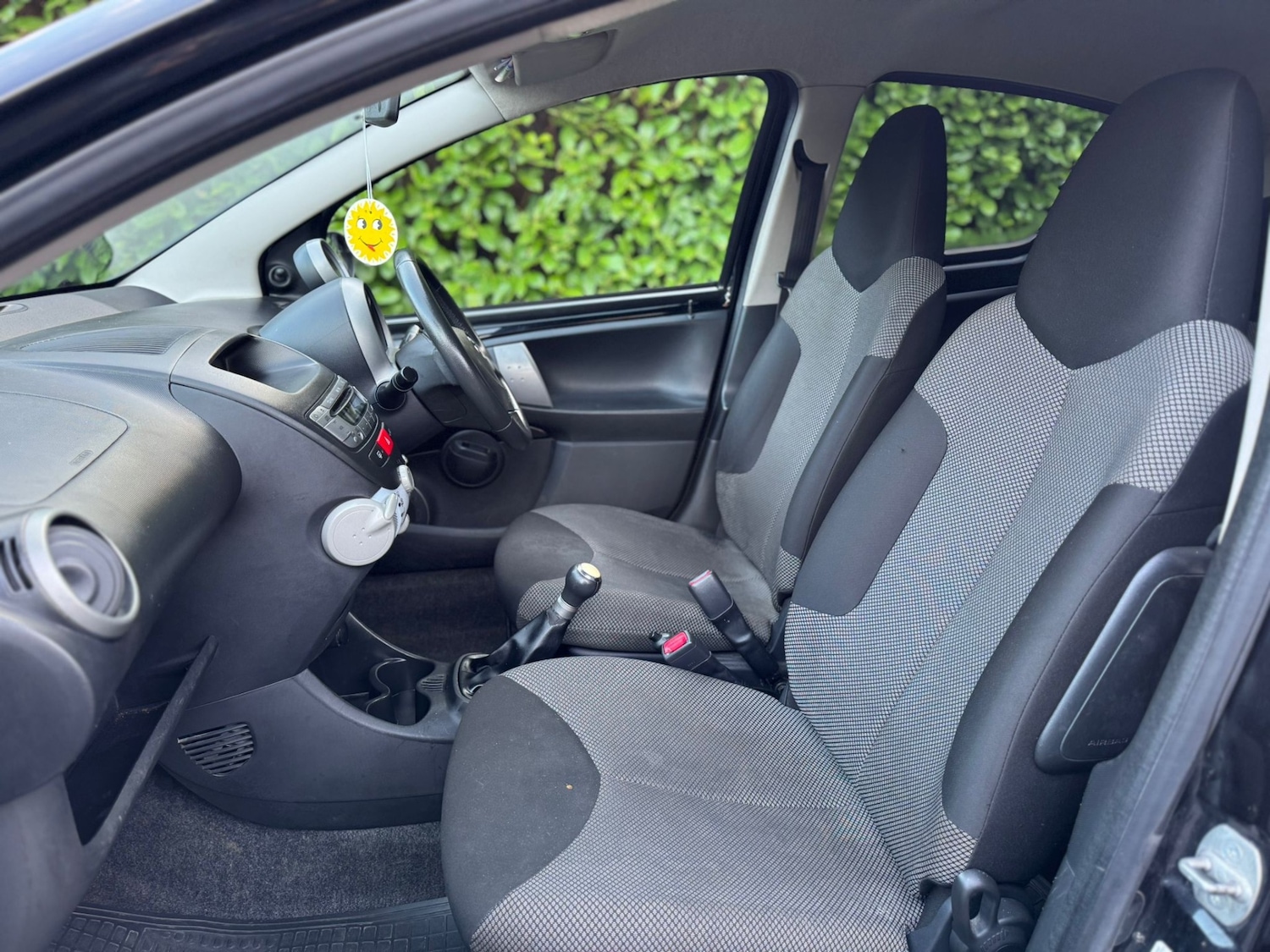 Used Toyota AYGO 2013 for sale - 76940520: Photo 15