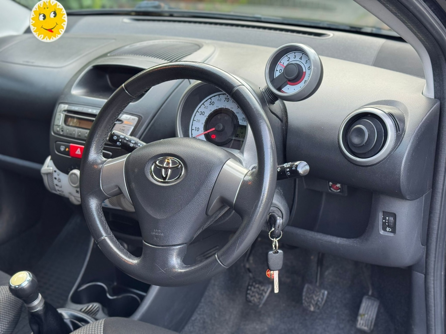 Used Toyota AYGO 2013 for sale - 76940520: Photo 5