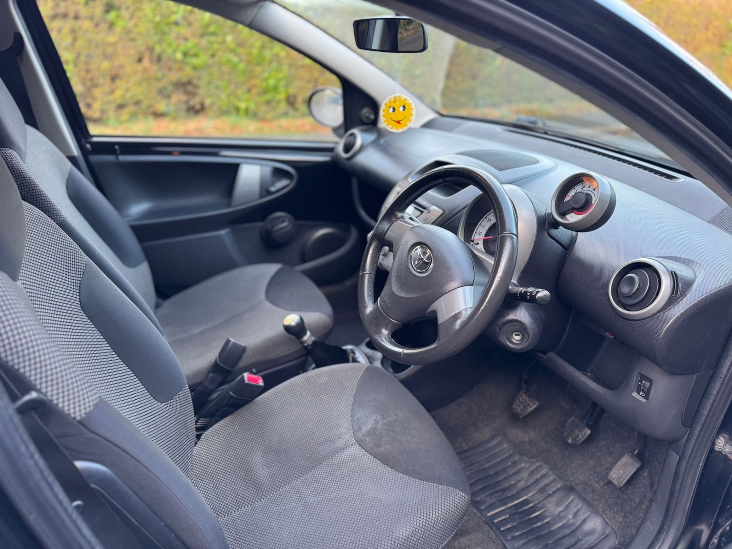 Used Toyota AYGO 2013 for sale - 76940520: Photo 6