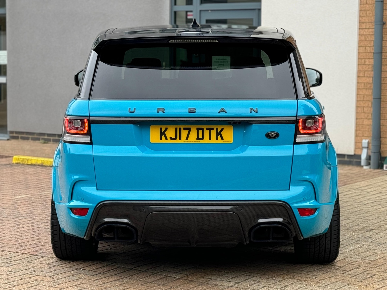 Used Land Rover Range Rover Sport 2017 for sale - 77114124: Photo 10