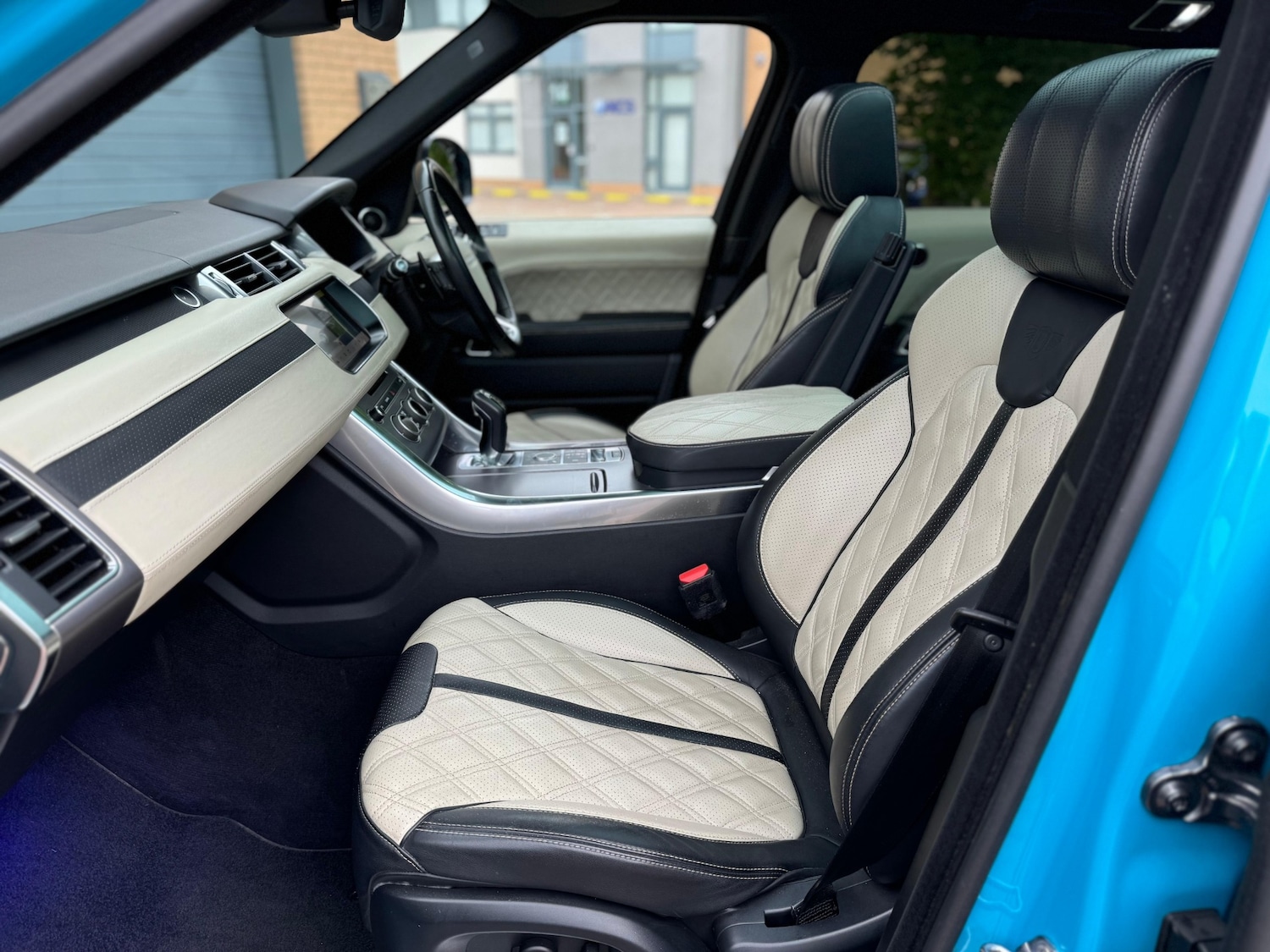 Used Land Rover Range Rover Sport 2017 for sale - 77114124: Photo 28