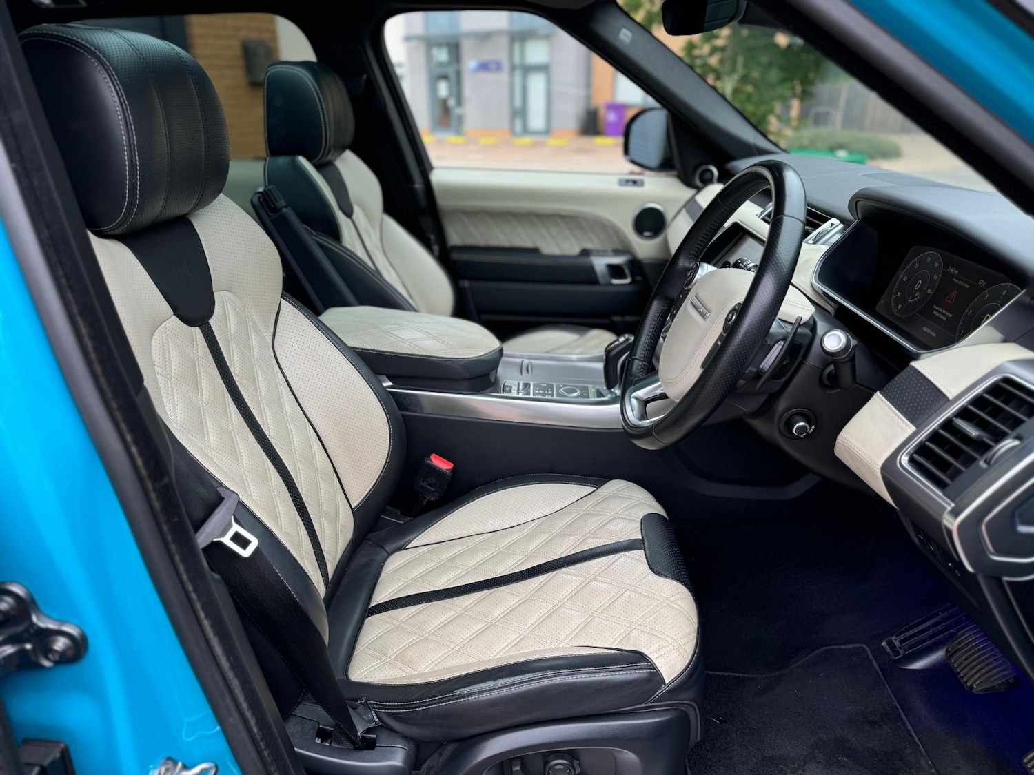 Used Land Rover Range Rover Sport 2017 for sale - 77114124: Photo 29