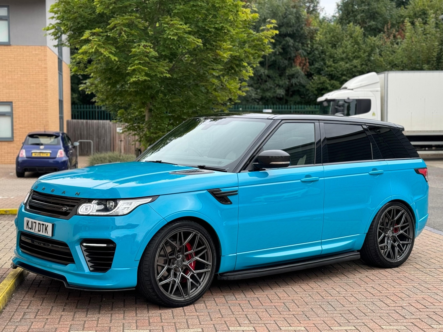 Used Land Rover Range Rover Sport 2017 for sale - 77114124: Photo 9