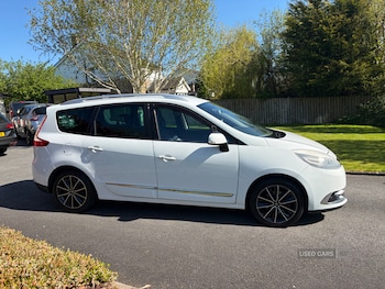 Used Renault Grand Scenic 2016 for sale - 78430763: Photo