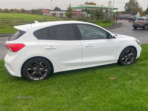 Used Ford Focus 2018 for sale - 76271214: Photo 3
