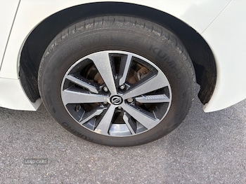 Used Nissan Leaf 2019 for sale - 78505239: Photo