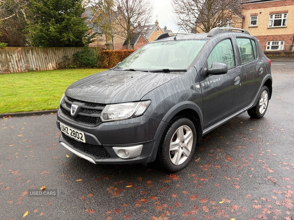Used Dacia Sandero Stepway 2016 for sale - 76574155: Photo 1