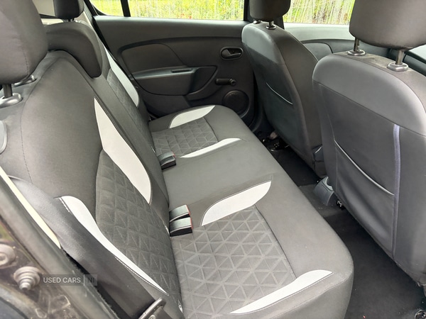 Used Dacia Sandero Stepway 2016 for sale - 76574155: Photo 9
