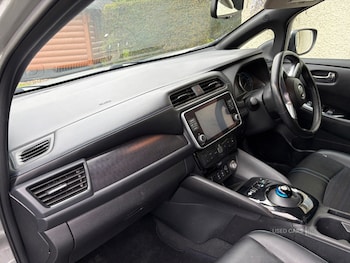 Used Nissan Leaf 2020 for sale - 78505203: Photo