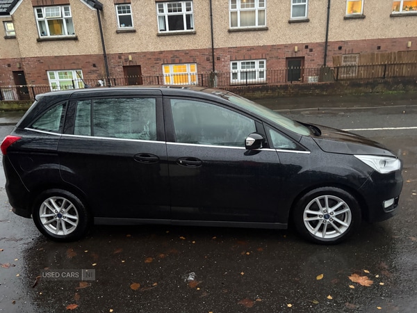 Used Ford Grand C-Max 2018 for sale - 76597571: Photo 2