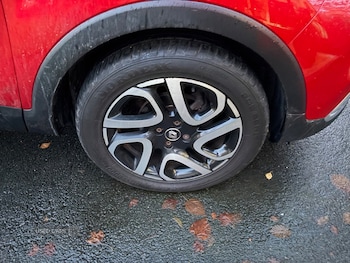 Used Renault Captur 2018 for sale - 76634451: Photo