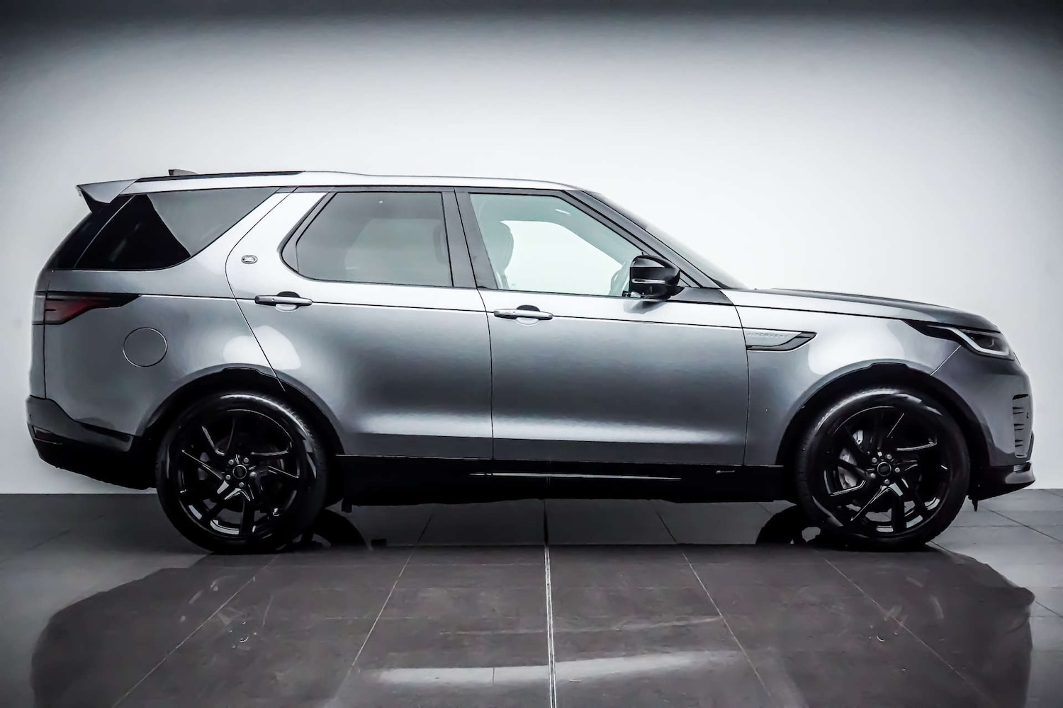 Used Land Rover Discovery 2021 for sale - 76831061: Photo 12