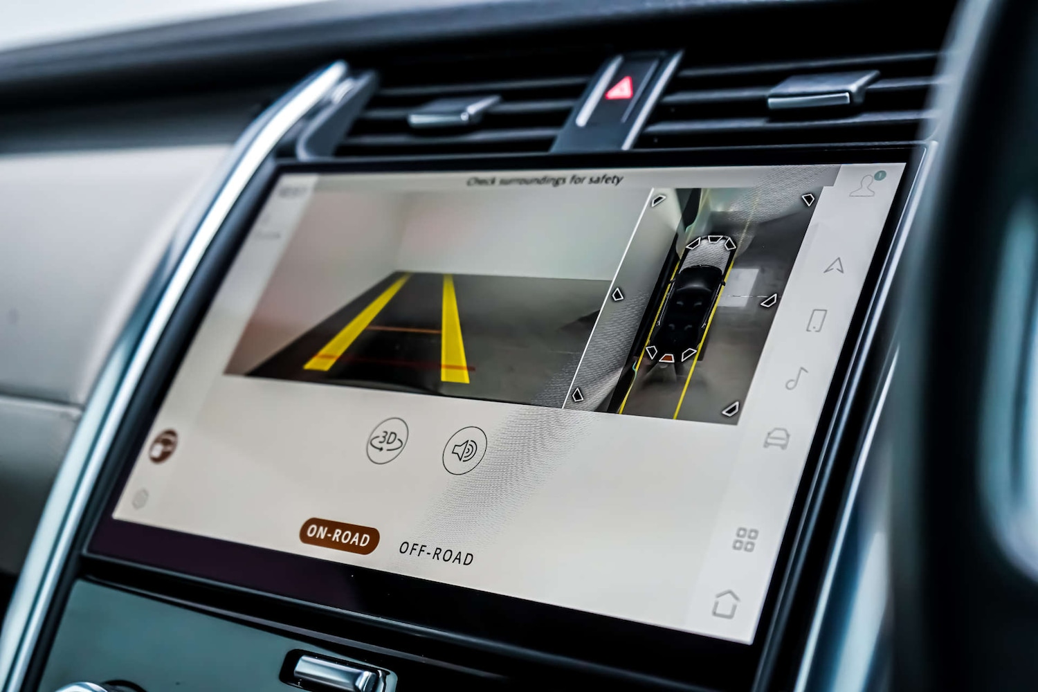 Used Land Rover Discovery 2021 for sale - 76831061: Photo 13