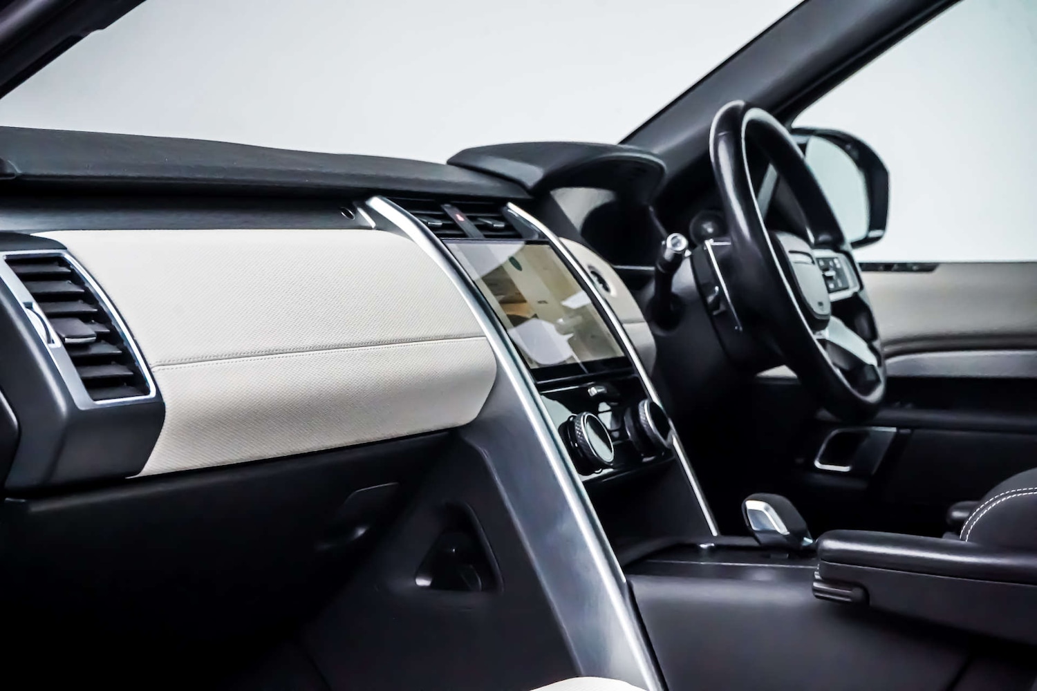 Used Land Rover Discovery 2021 for sale - 76831061: Photo 19