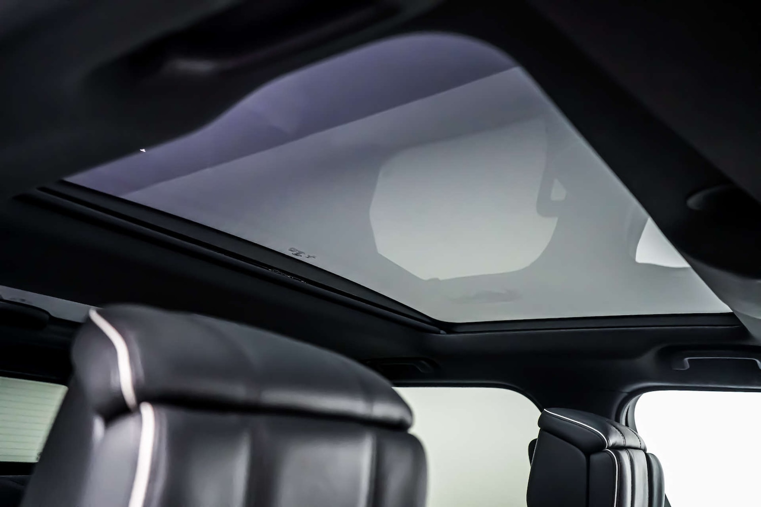 Used Land Rover Discovery 2021 for sale - 76831061: Photo 3