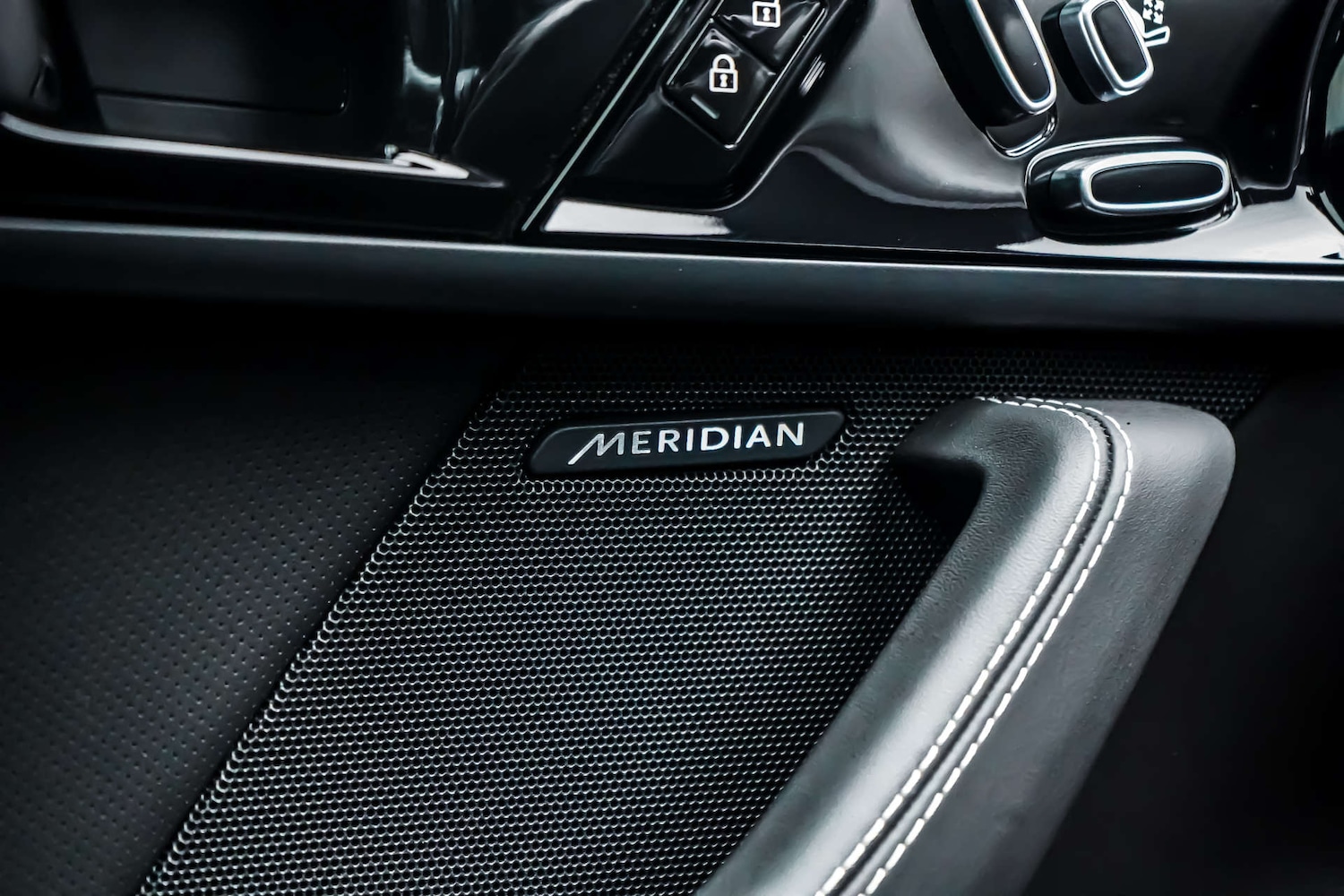 Used Jaguar F-Type 2023 for sale - 76831017: Photo 19