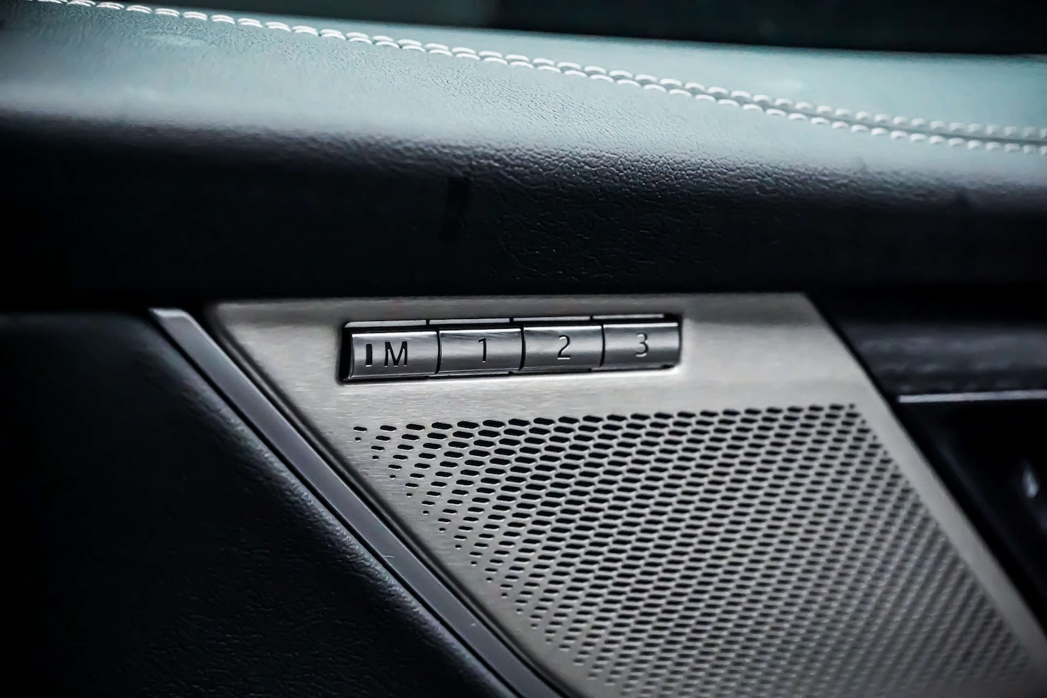 Used Jaguar F-Pace 2023 for sale - 76830863: Photo 18