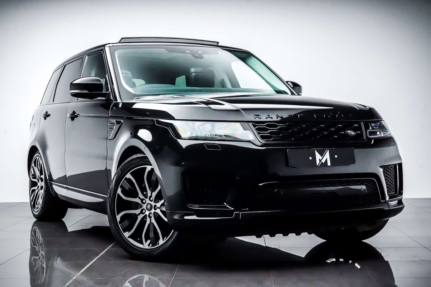 Used Land Rover Range Rover Sport 2020 for sale - 76830934: Photo 1