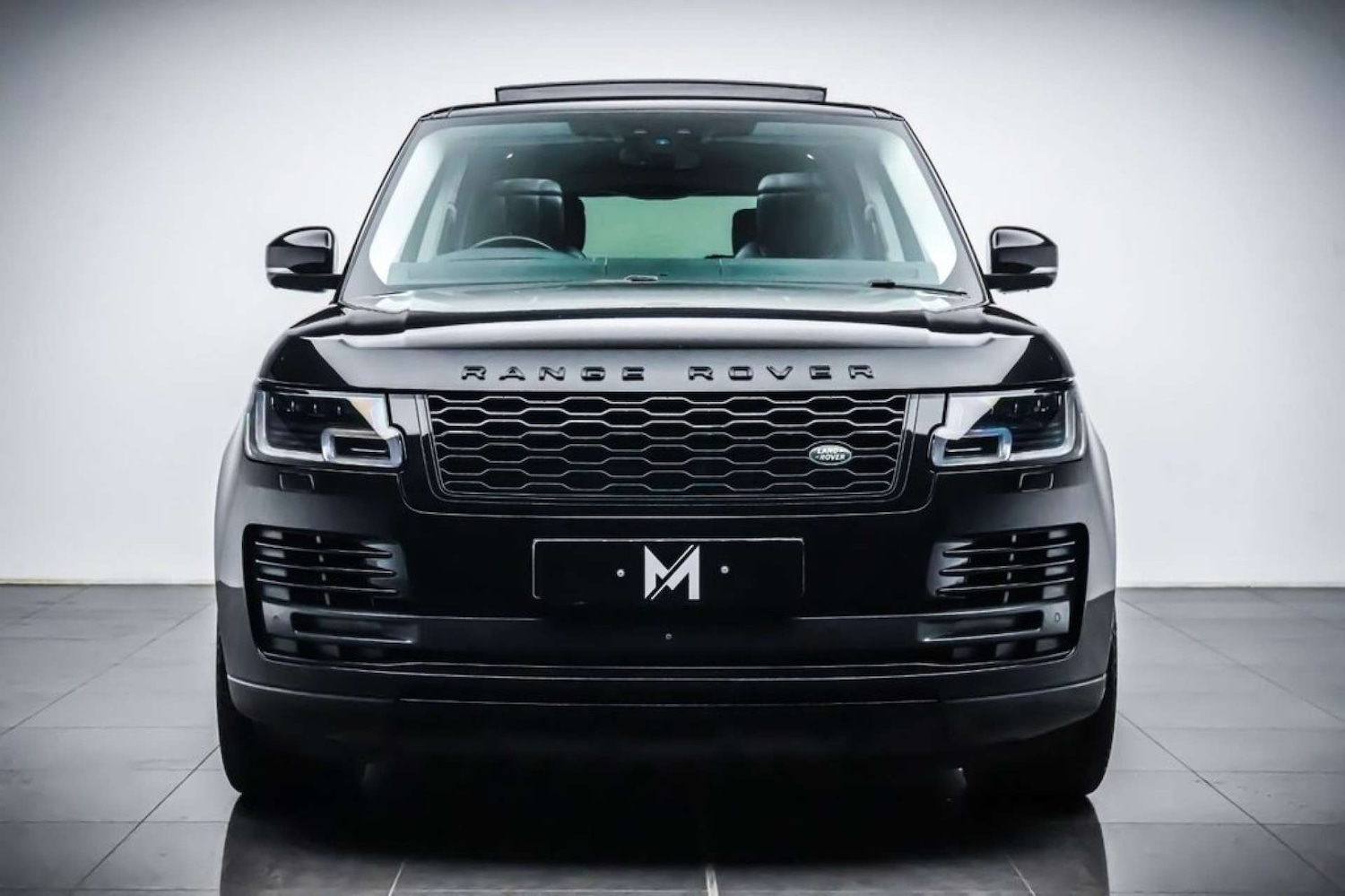 Used Land Rover Range Rover 2018 for sale - 77426843: Photo 2