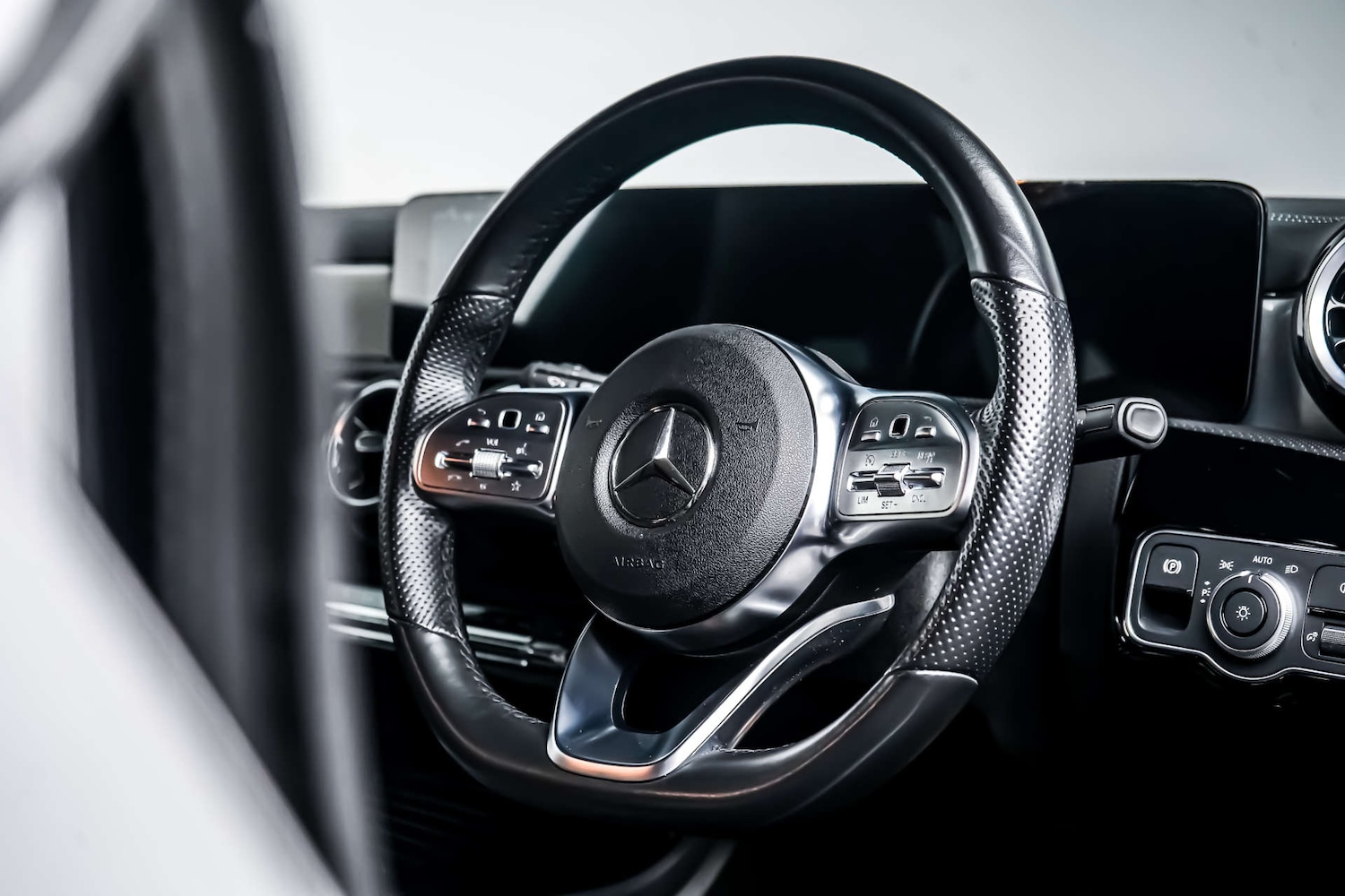 Used Mercedes-Benz CLA 2022 for sale - 77502030: Photo 13