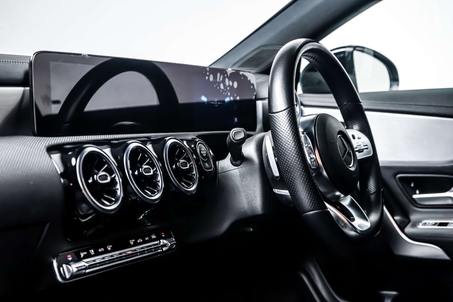 Used Mercedes-Benz CLA 2022 for sale - 77502030: Photo 16