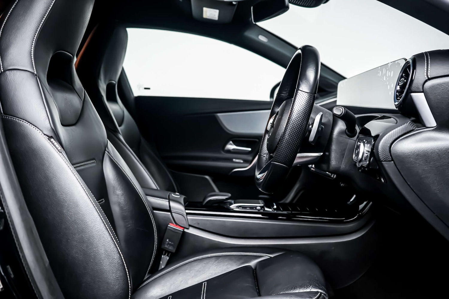 Used Mercedes-Benz CLA 2022 for sale - 77502030: Photo 6