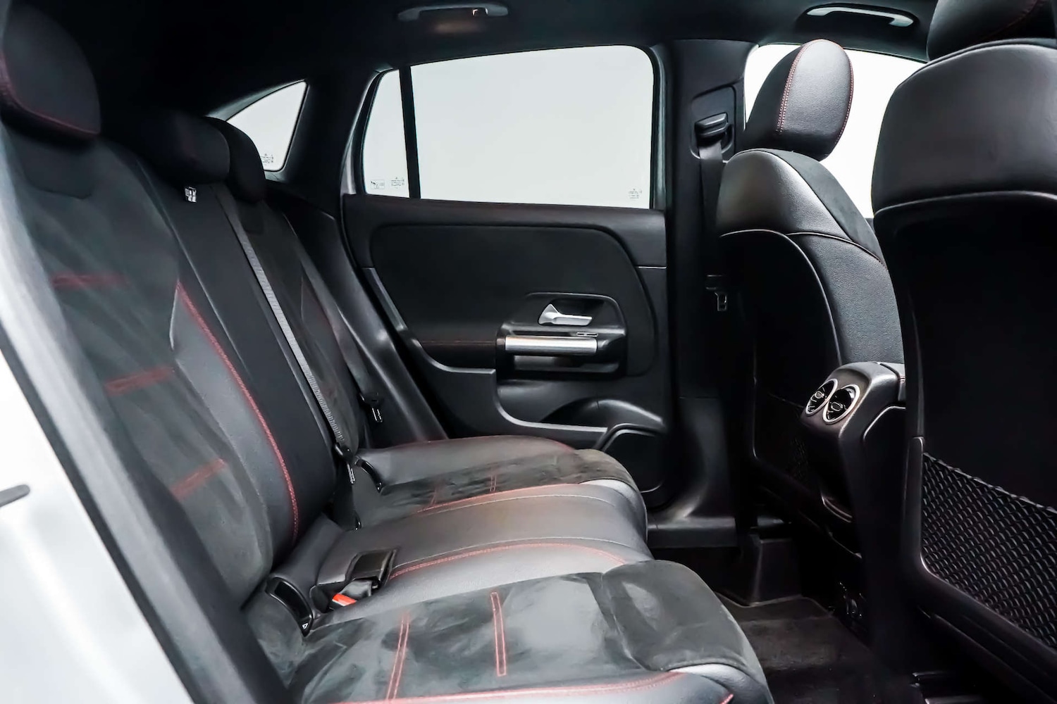 Used Mercedes-Benz GLA 2022 for sale - 77426863: Photo 8