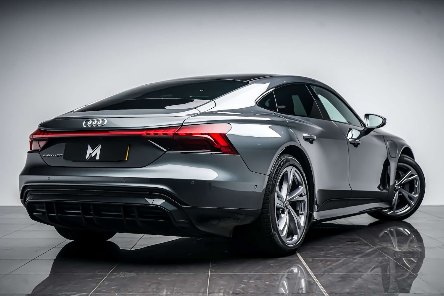 Used Audi e-tron GT 2023 for sale - 77655596: Photo 13