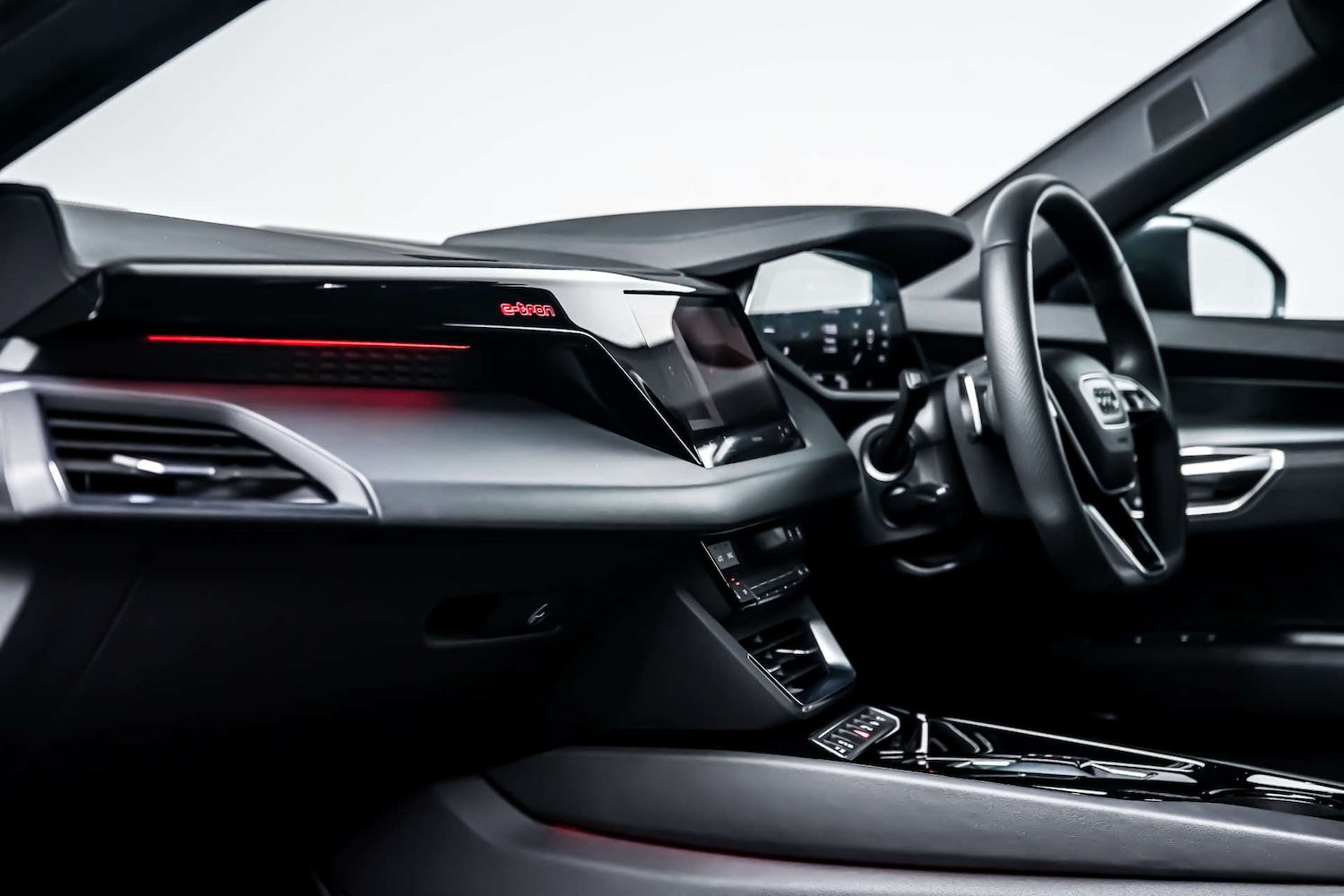 Used Audi e-tron GT 2023 for sale - 77655596: Photo 17