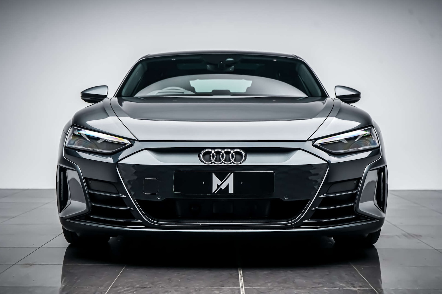 Used Audi e-tron GT 2023 for sale - 77655596: Photo 2